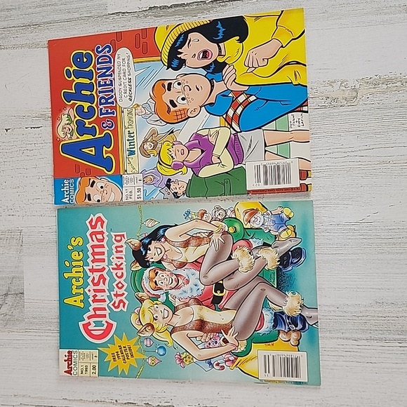 Vintage Archie's Christmas Stocking 1993 Archie & Friends 1995 comic books - Picture 1 of 9